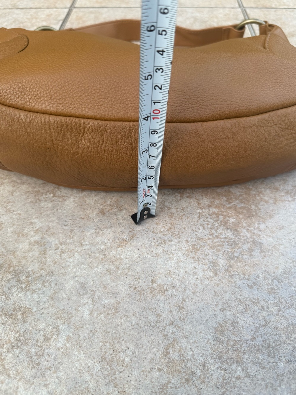 Hobo International Vintage Tan Leather Bag - Picture 10 of 16
